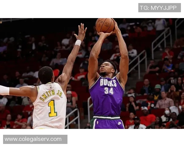 锡安首节表现出色轻松拿下10分2篮板4助攻2抢断展现全能实力