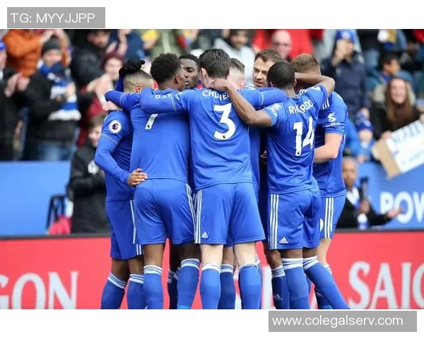 奥特执教首胜喜悦洋溢队员们泼水庆祝难掩激动心情