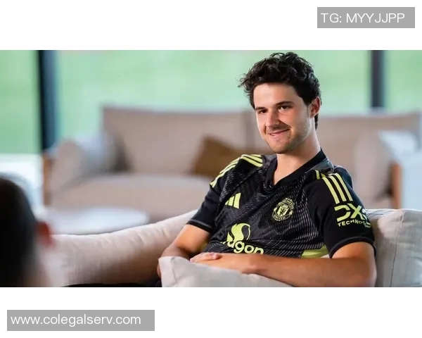 曼联球迷五连胜才理发拉门斯期待再赢两场继续庆祝 曼联球迷五连胜才理发拉门斯期待再赢两场继续庆祝