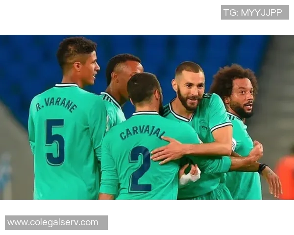 赫内斯质疑巴萨巨额债务为何未降级其他国家早已处理此类问题 赫内斯质疑巴萨巨额债务为何未降级其他国家早已处理此类问题