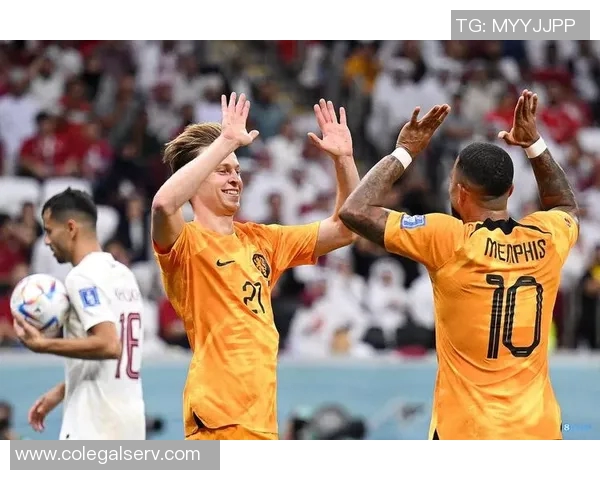 荷兰队官方推特发布海报热身世预赛对阵马耳他德容加克波等明星球员亮相