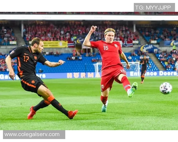 豹纹新发色引关注挪威后卫莱尔森世预赛惊艳亮相