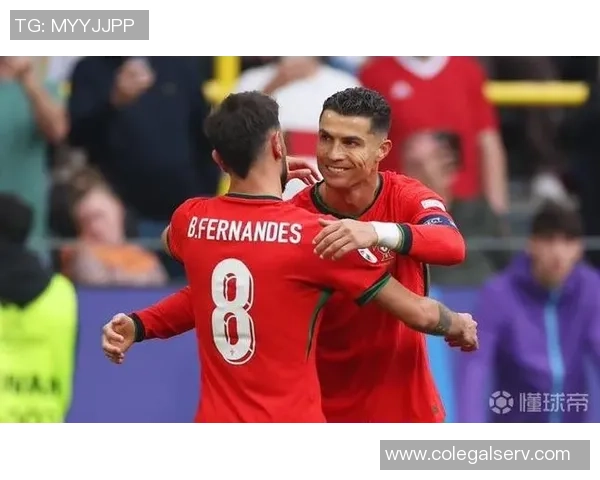 B费谈角色转变：助攻中锋C罗带来的独特价值无可替代