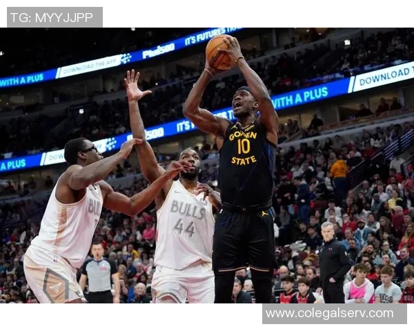 网友热议巴特勒与KD之争KD回应称你不在队里兄弟别操心