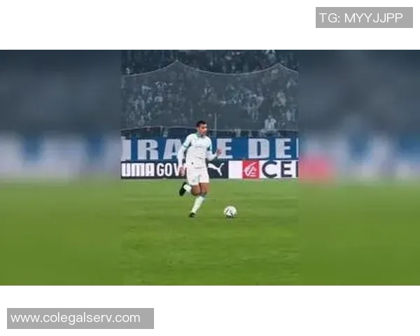 梅开二度再创佳绩格林伍德法甲射手榜领跑已打入10球