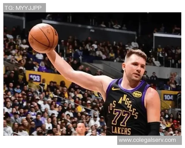 穆雷1月场均322分强势表现联盟得分榜仅次于东契奇