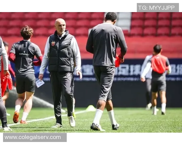 穆斯卡特继续留守海港丹尼罗尔正式执教流浪者签约两年半 穆斯卡特继续留守海港丹尼罗尔正式执教流浪者签约两年半